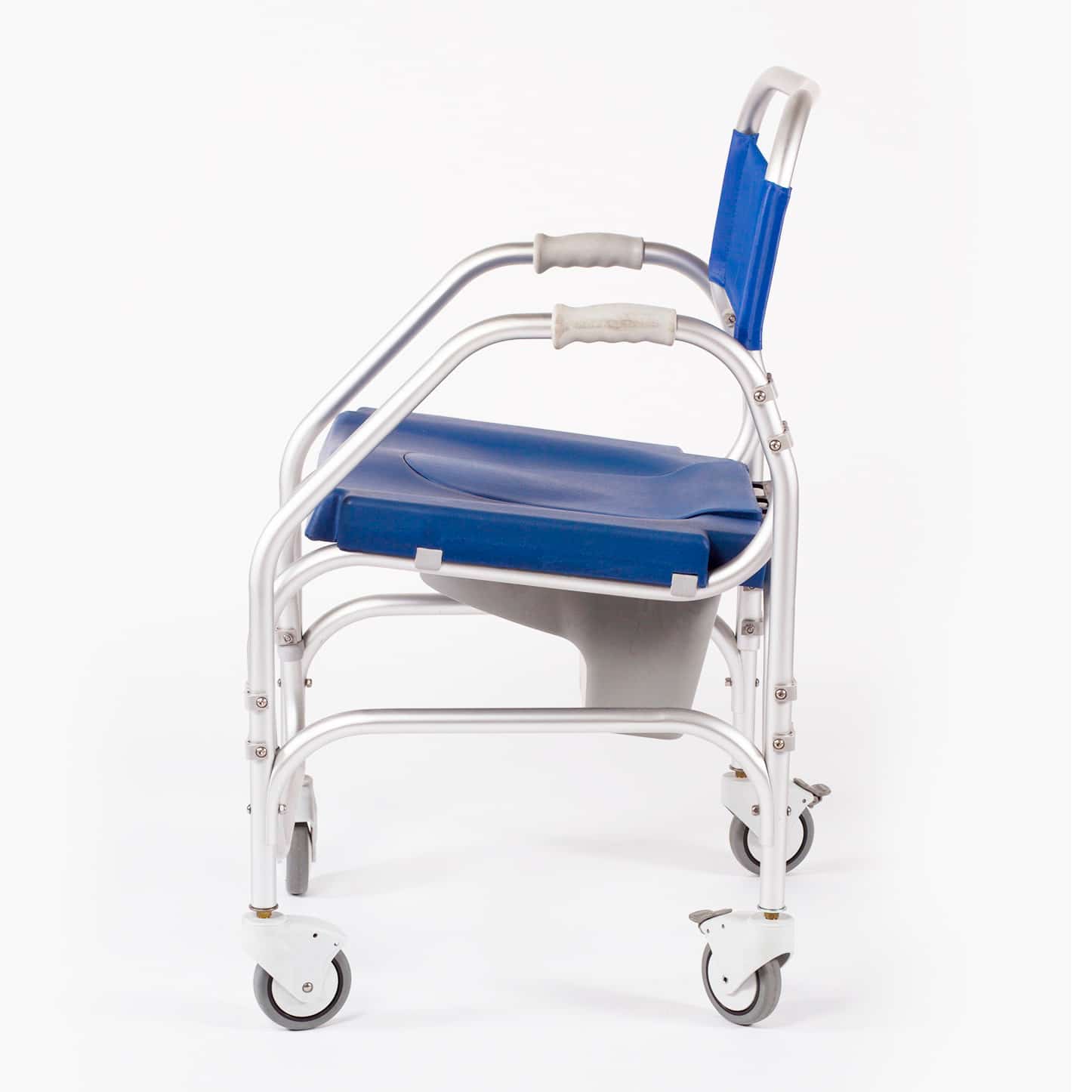 cadeira para dar banho a idoso