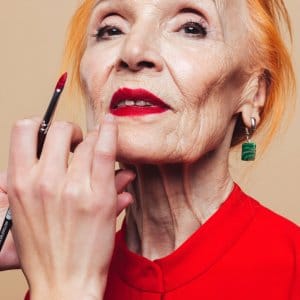 Maquilhagem Em Peles Maduras: Truques E Dicas