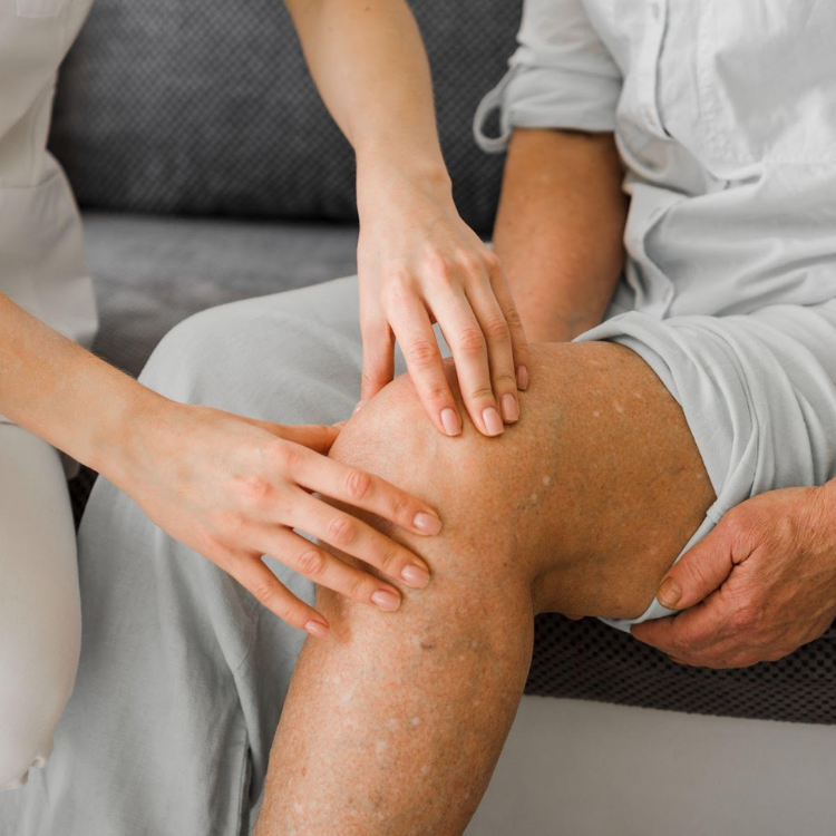 Perda de Densidade Óssea: Sintomas, Diagnóstico e Prevenção